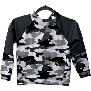 Boys Tek Gear Gray/Black Camo Pullover Hoodie Sweatshirt S (6/7)